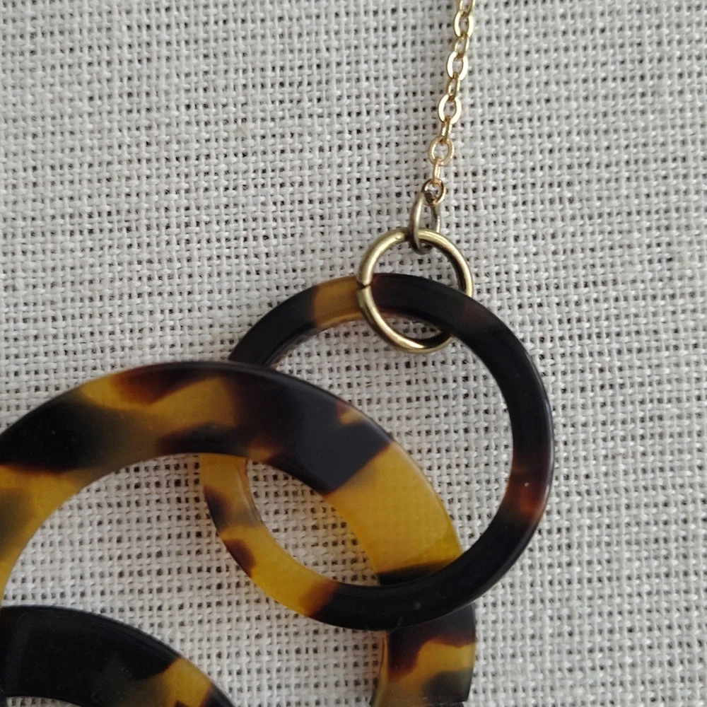 Earrings, Necklace, Bracelet Set By Mainstreet Collection NWT Animal Print Round - Picture 8 of 8